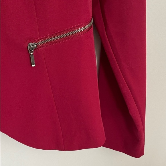 🎄Torrid Bold Red Blazer Jacket womens size zero - Picture 3 of 8